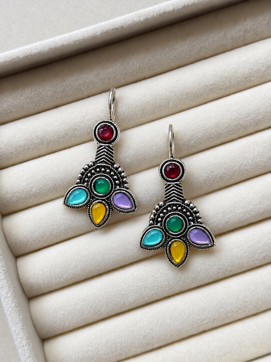 Oxidised Rangrez Stone Drops