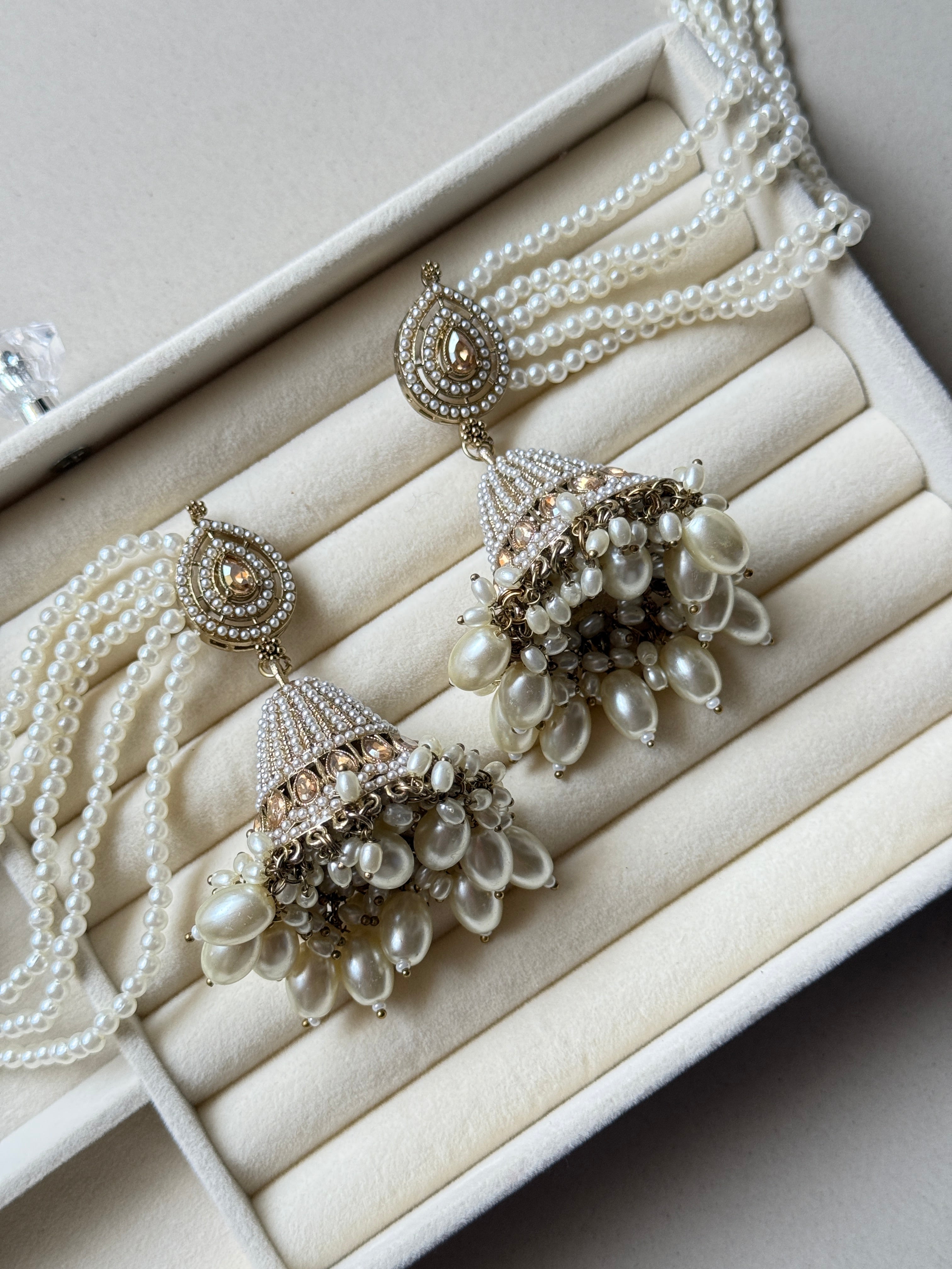 Noorani Jhumkas
