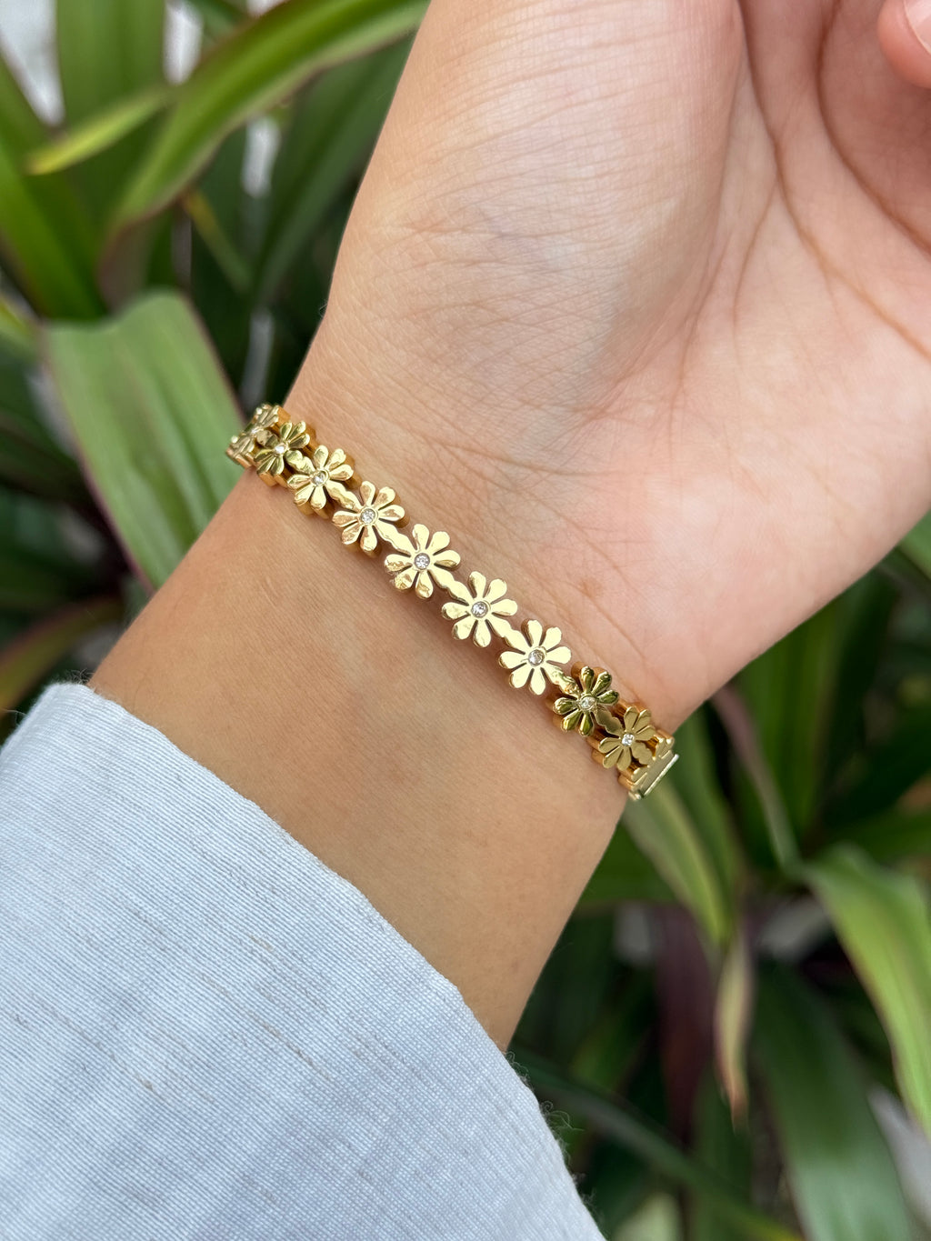 Golden Floréa Bangle