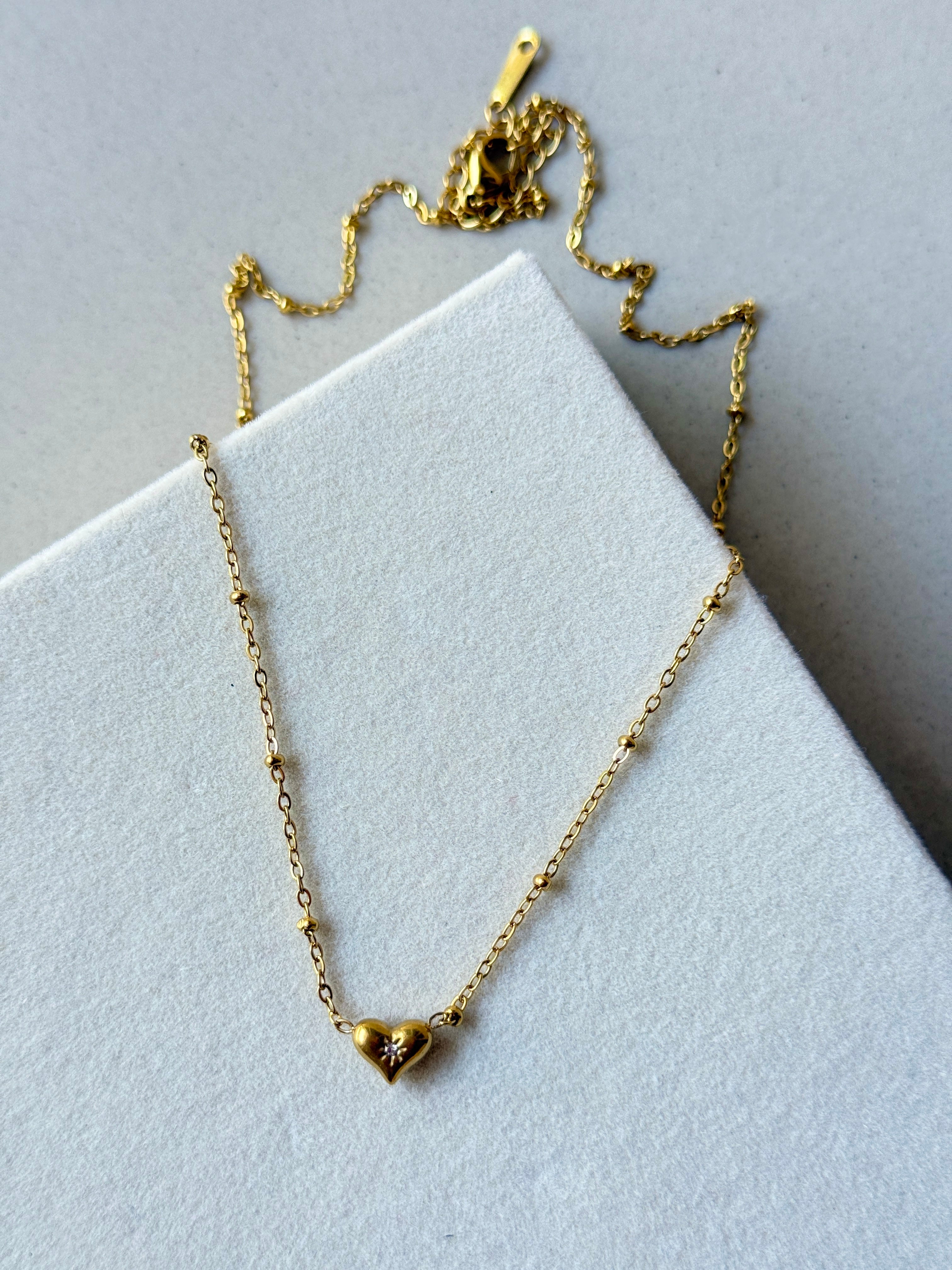 Amour Mini Heart Necklace