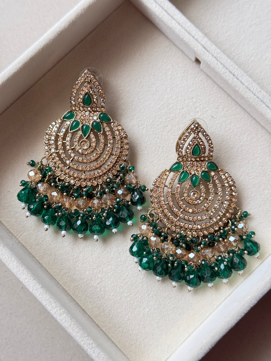 Mehreen Jhumkas