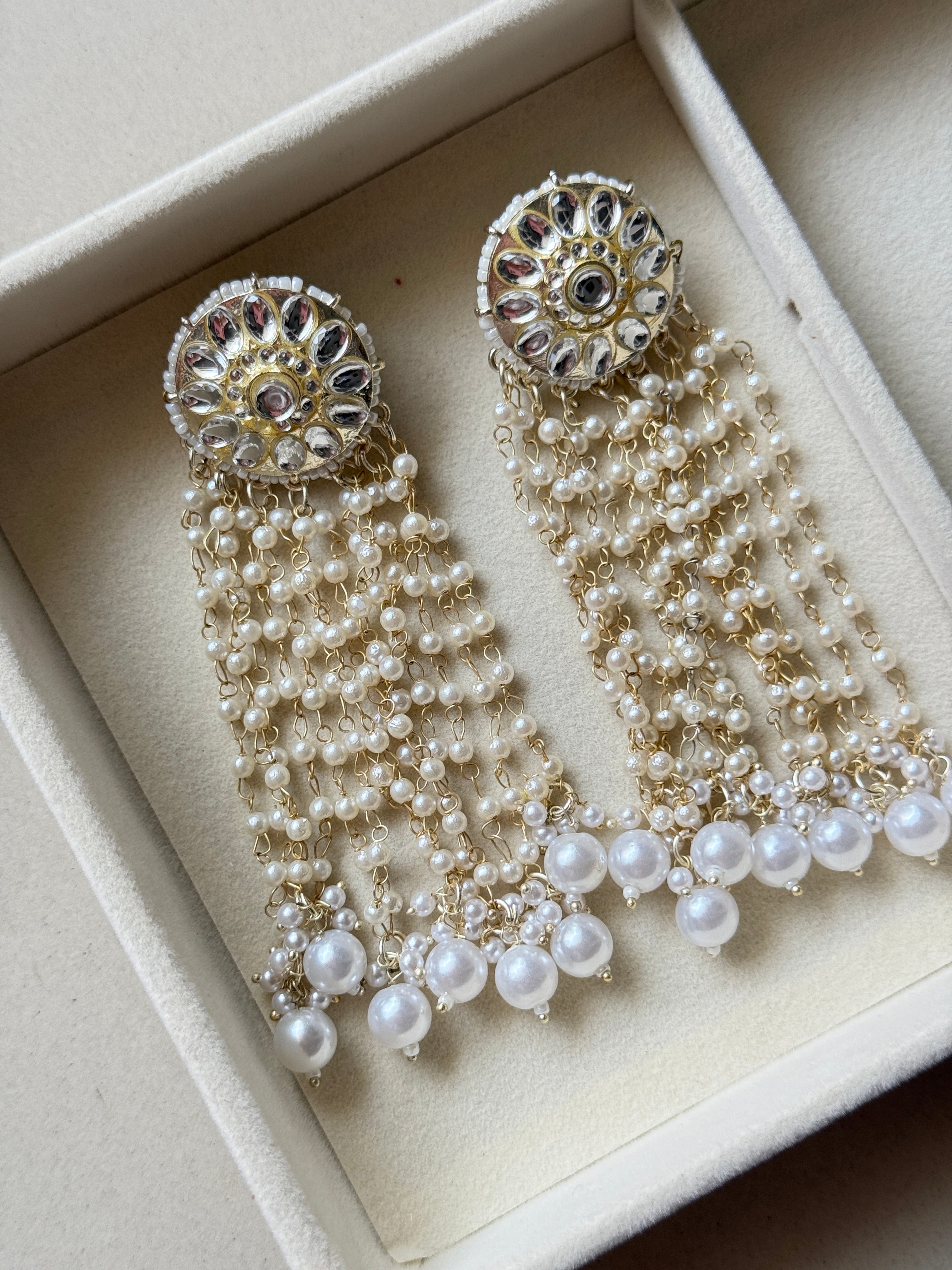 Noor-e-Moti Jhumkas