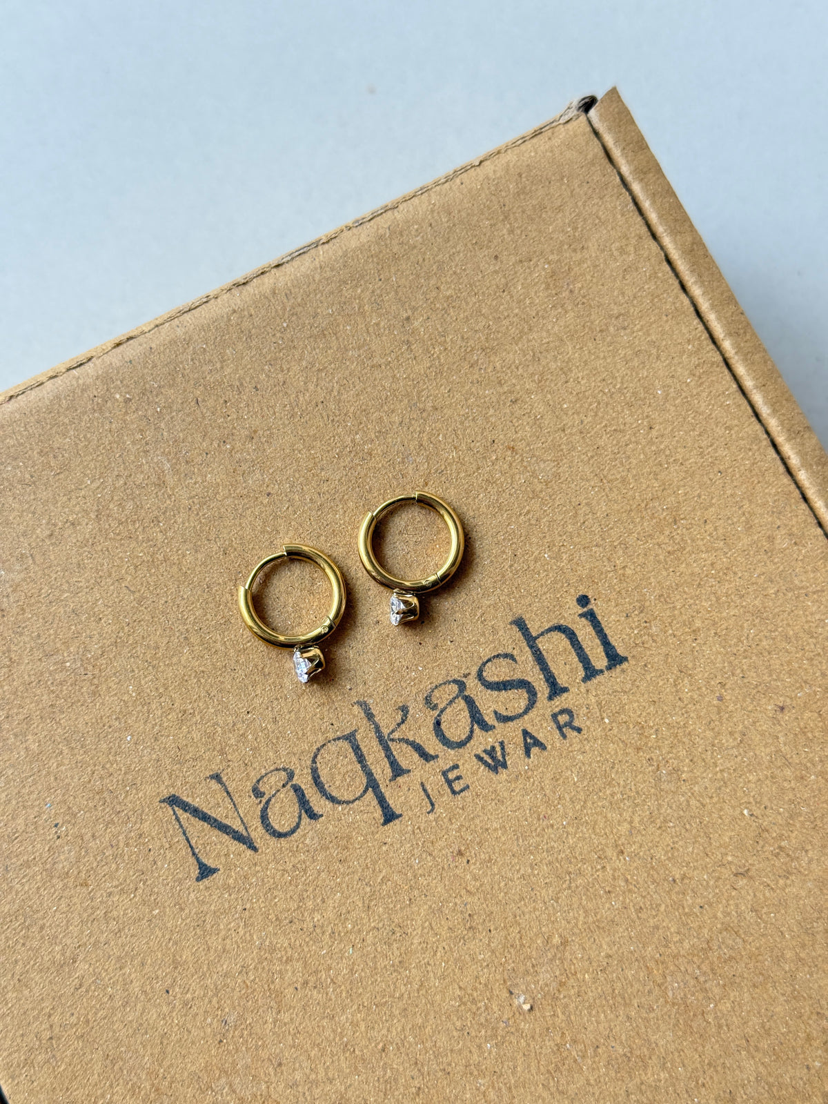 Minimal Crystal Drop Earrings