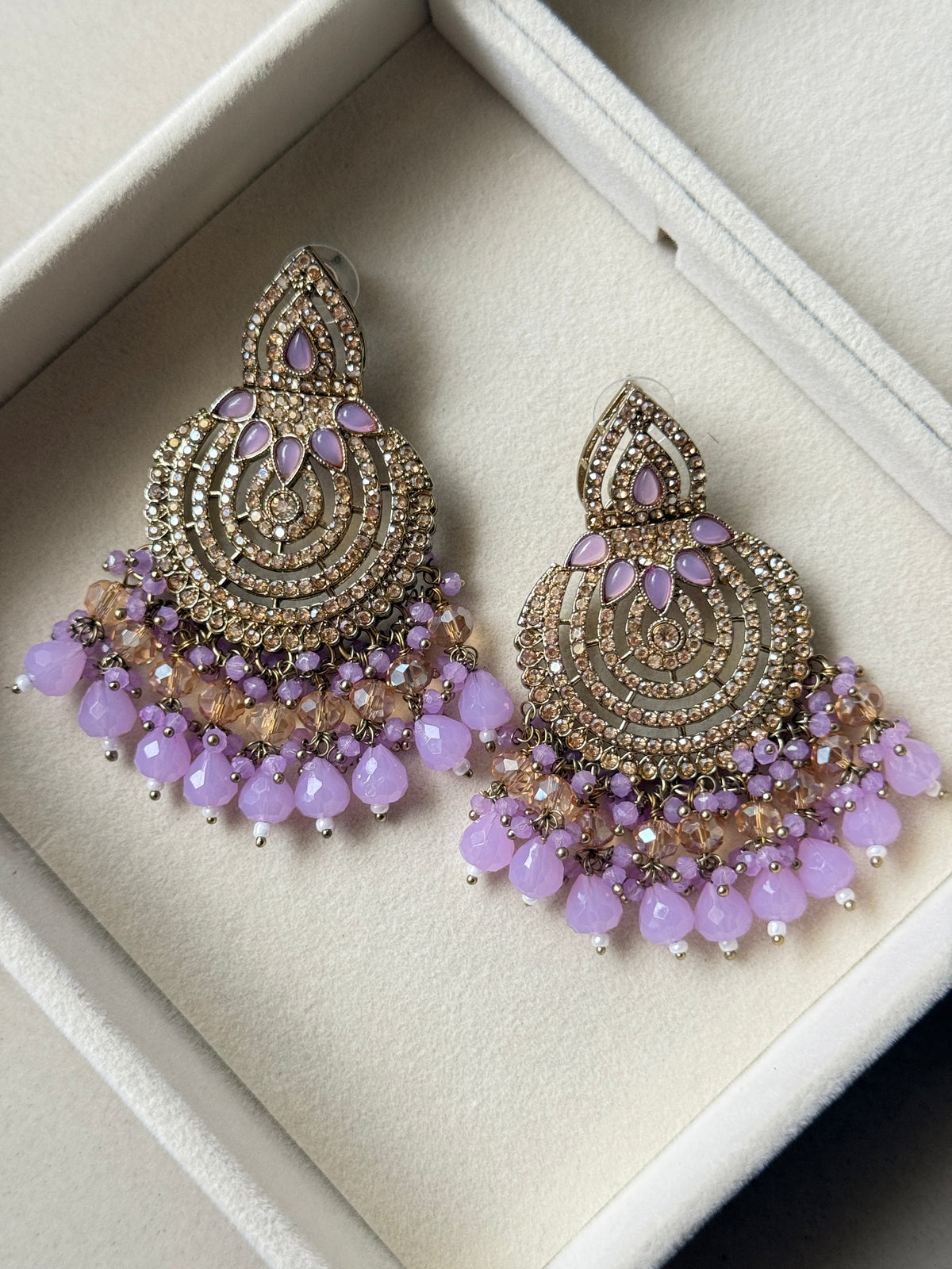 Mehreen Jhumkas